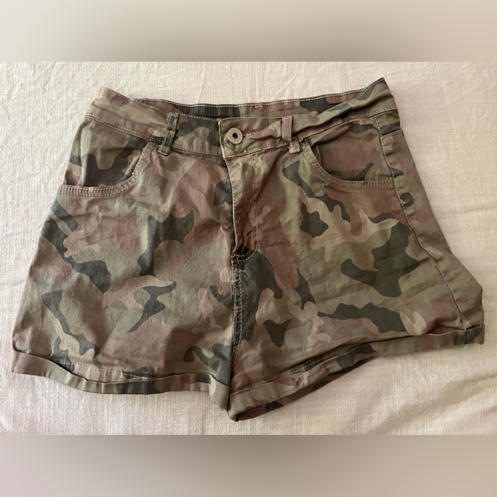 Y2K shorts